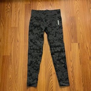 Gymshark Camo Seamless Leggings
